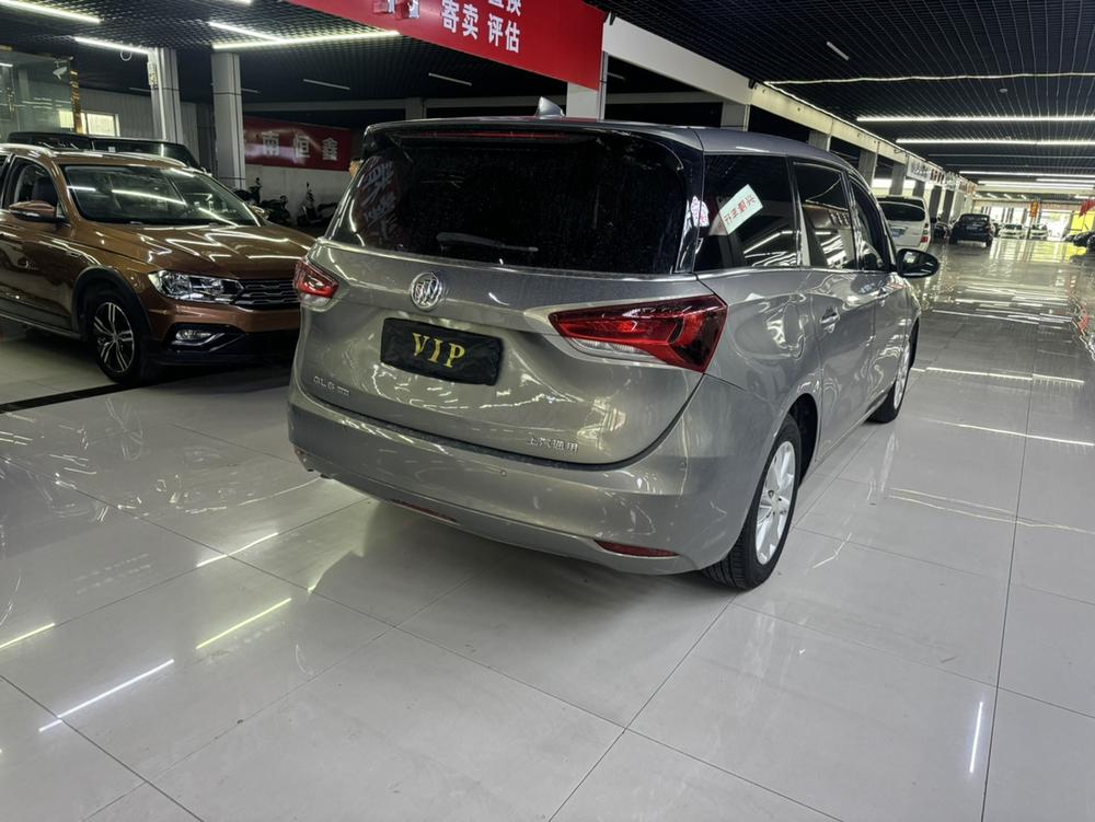 Buick Buick GL6