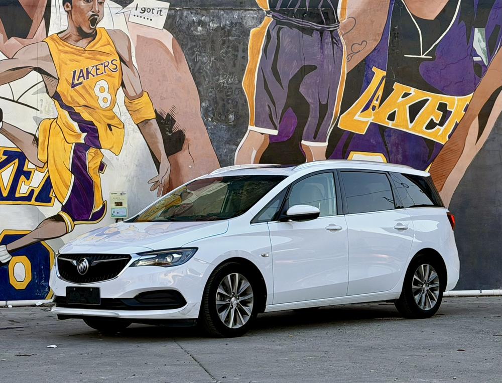 Buick Buick GL6