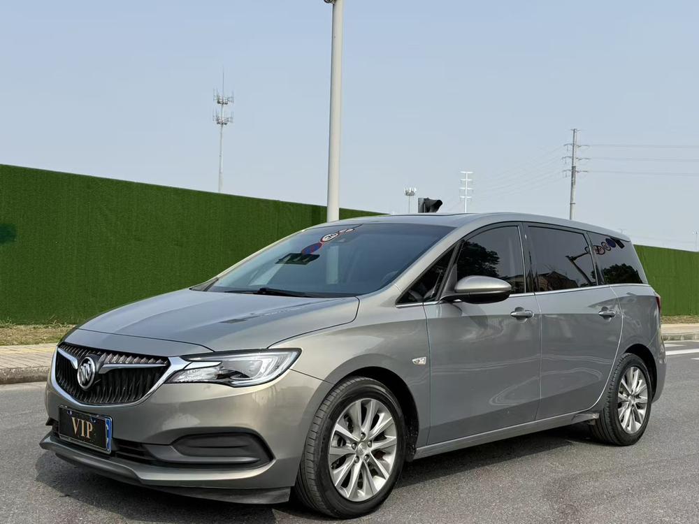 Buick Buick GL6