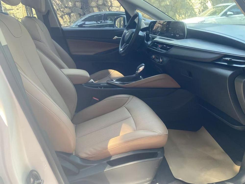 Buick Buick GL6