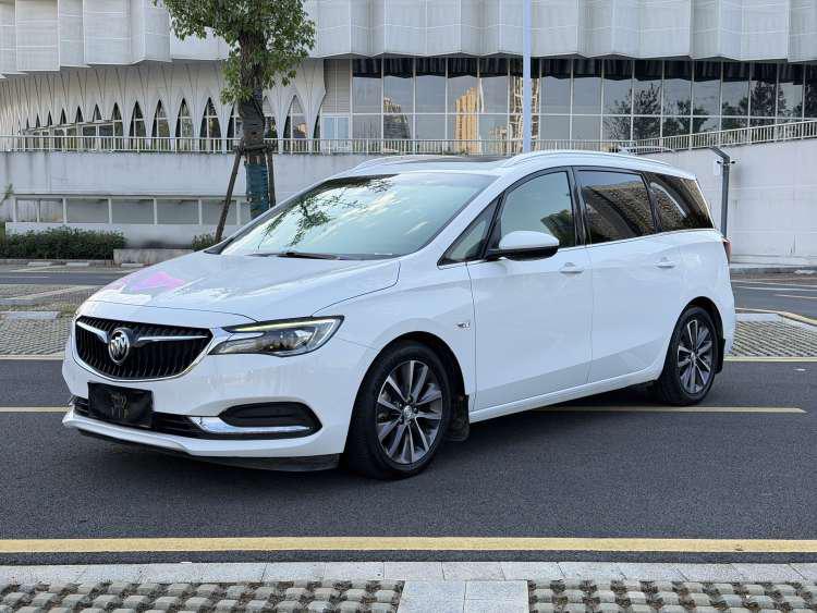 Buick Buick GL6