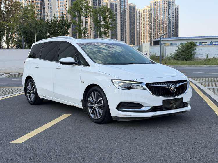 Buick Buick GL6