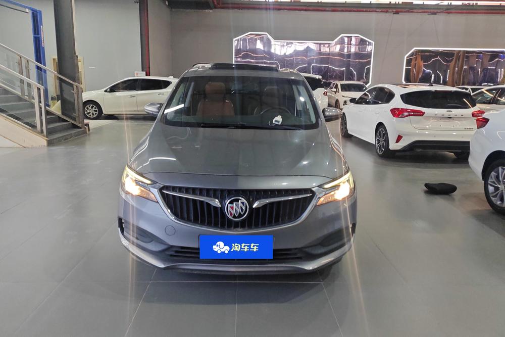 Buick Buick GL6