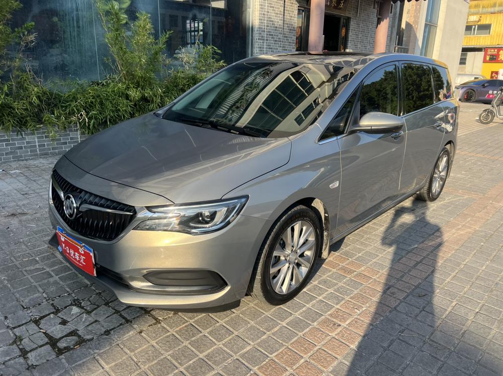 Buick Buick GL6