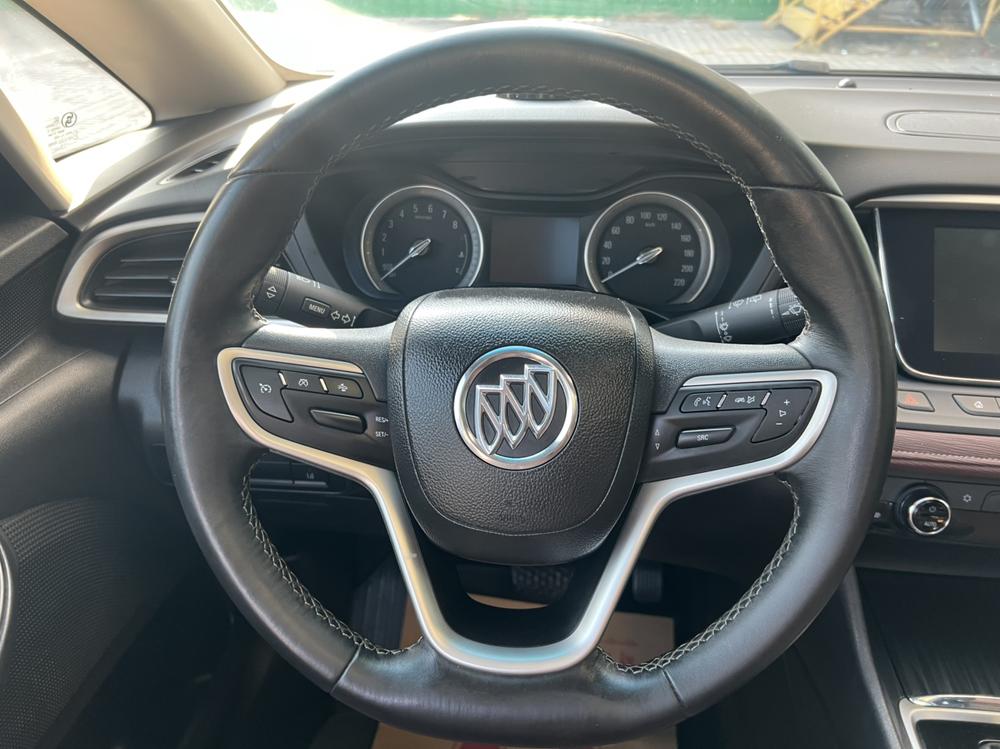 Buick Buick GL6
