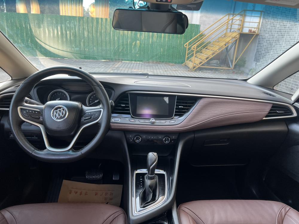 Buick Buick GL6
