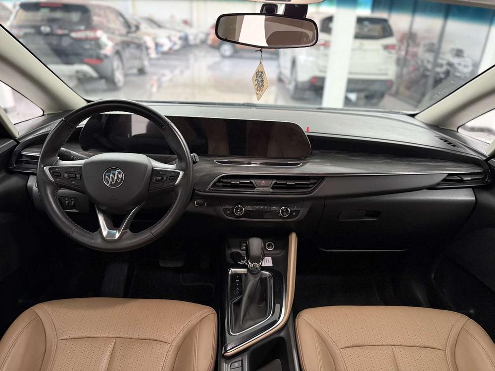 Buick Buick GL6