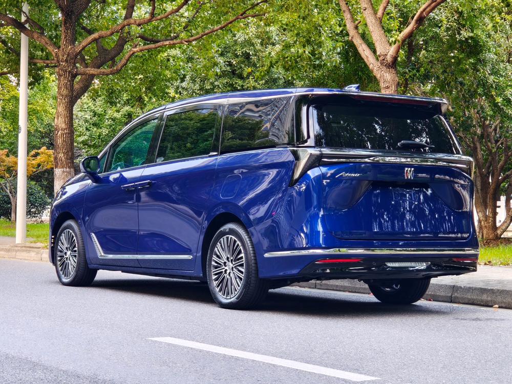 Buick Buick GL8 PHEV