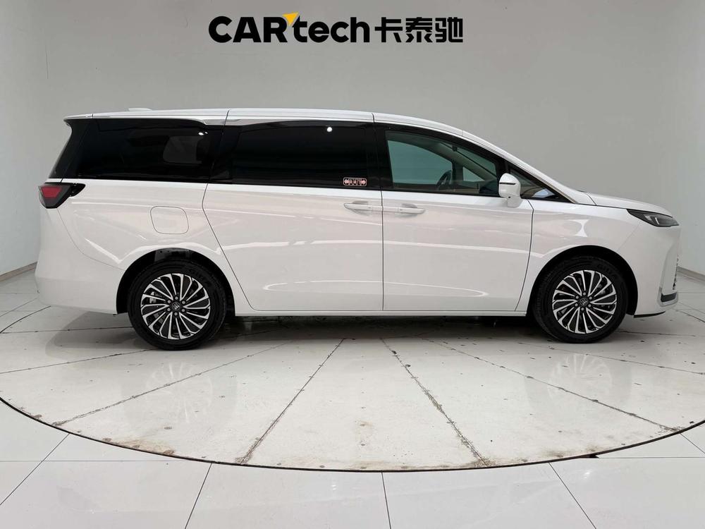 Buick Buick GL8 PHEV