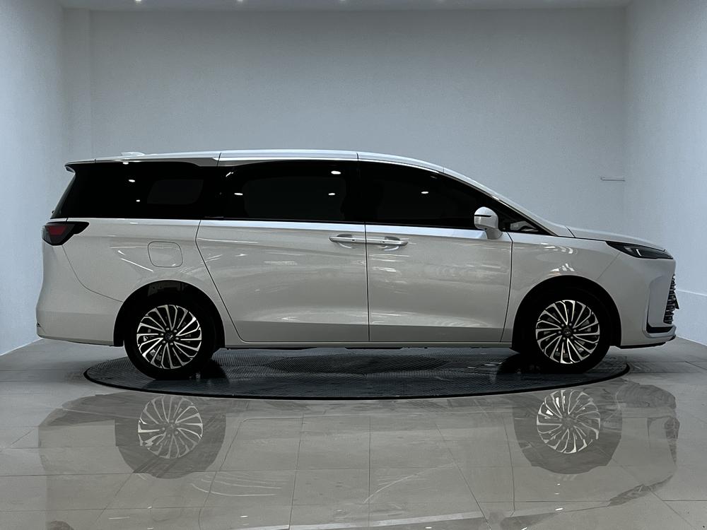 Buick Buick GL8 PHEV