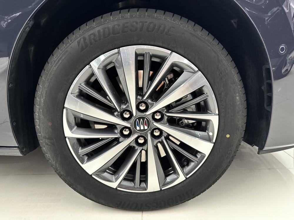 Buick Buick GL8 PHEV