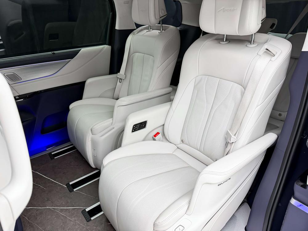 Buick Buick GL8 PHEV