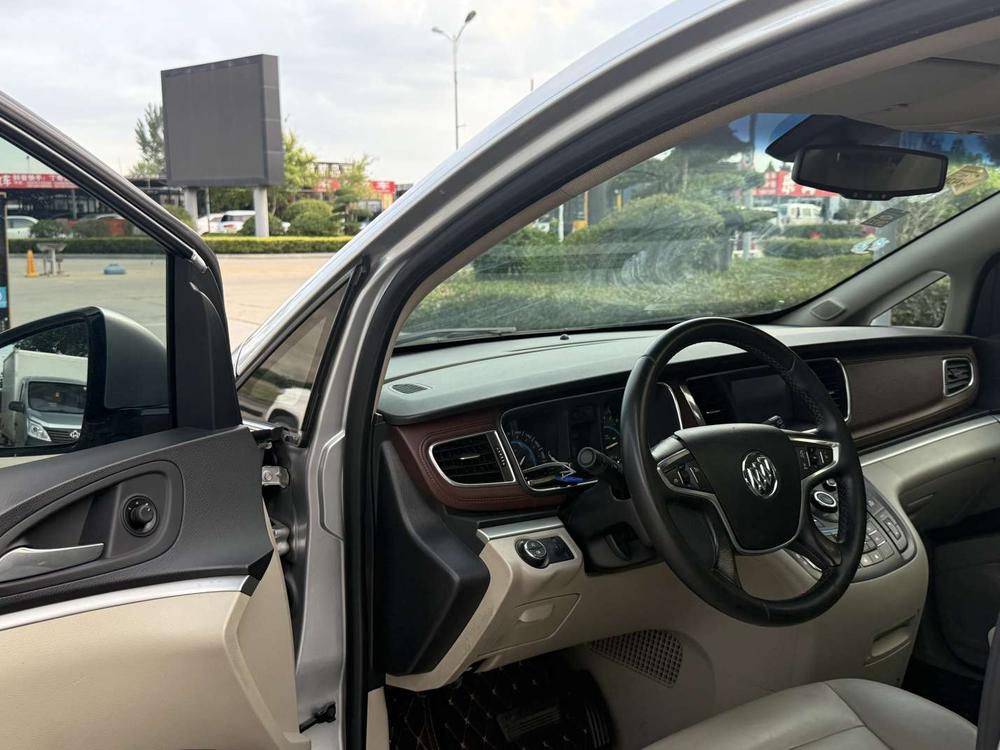 Buick Buick GL8