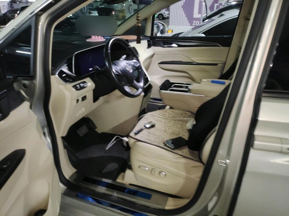 Buick Buick GL8