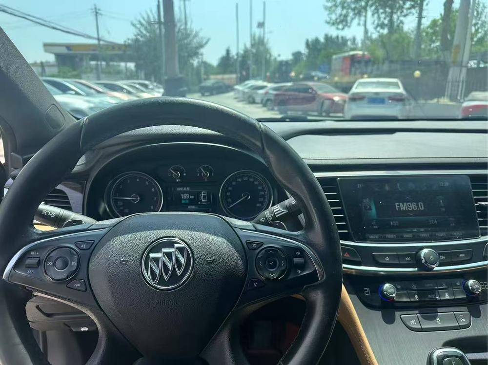 Buick LaCrosse