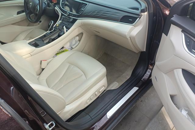 Buick LaCrosse