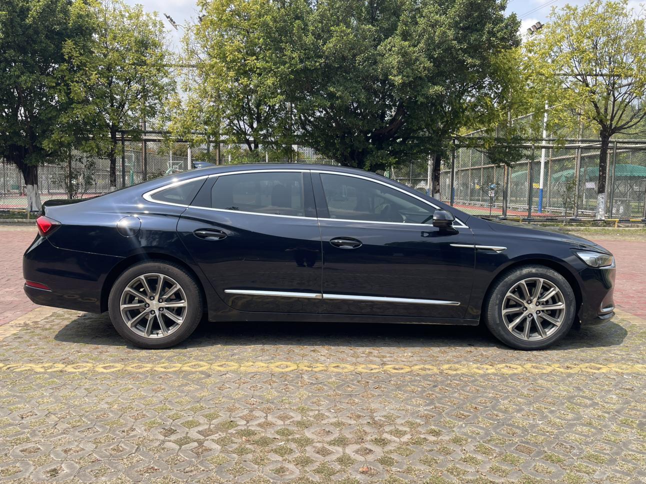 Buick LaCrosse
