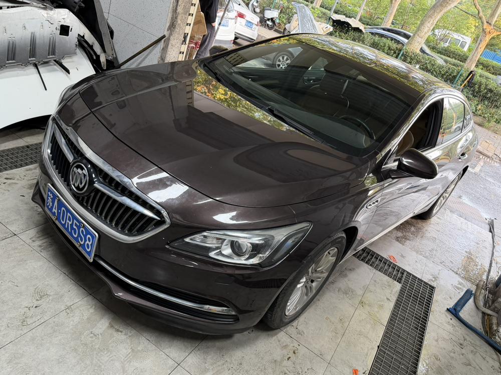 Buick LaCrosse