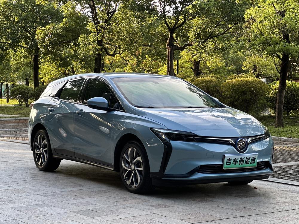 Buick Velite 6