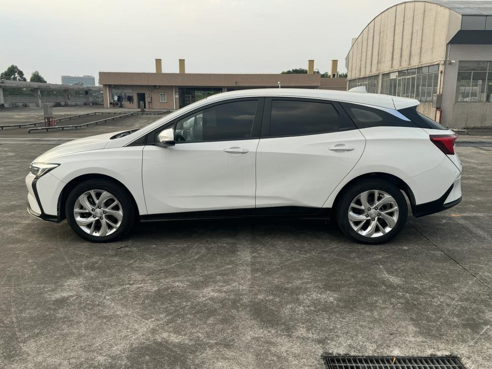 Buick Velite 6
