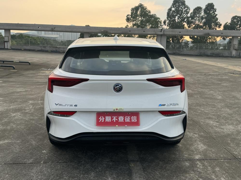 Buick Velite 6