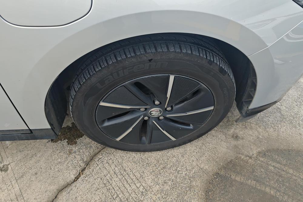 Buick Velite 6