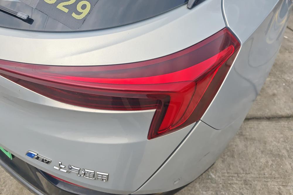Buick Velite 6
