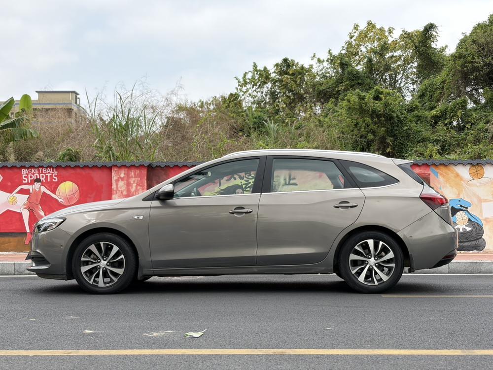 Buick Yuelang