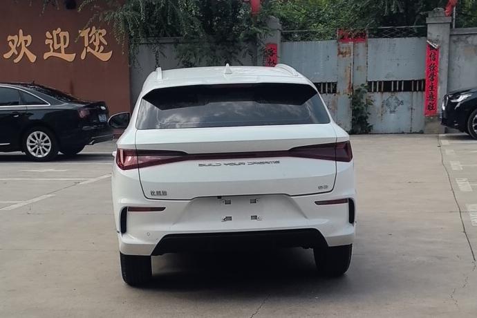 BYD BYD e2