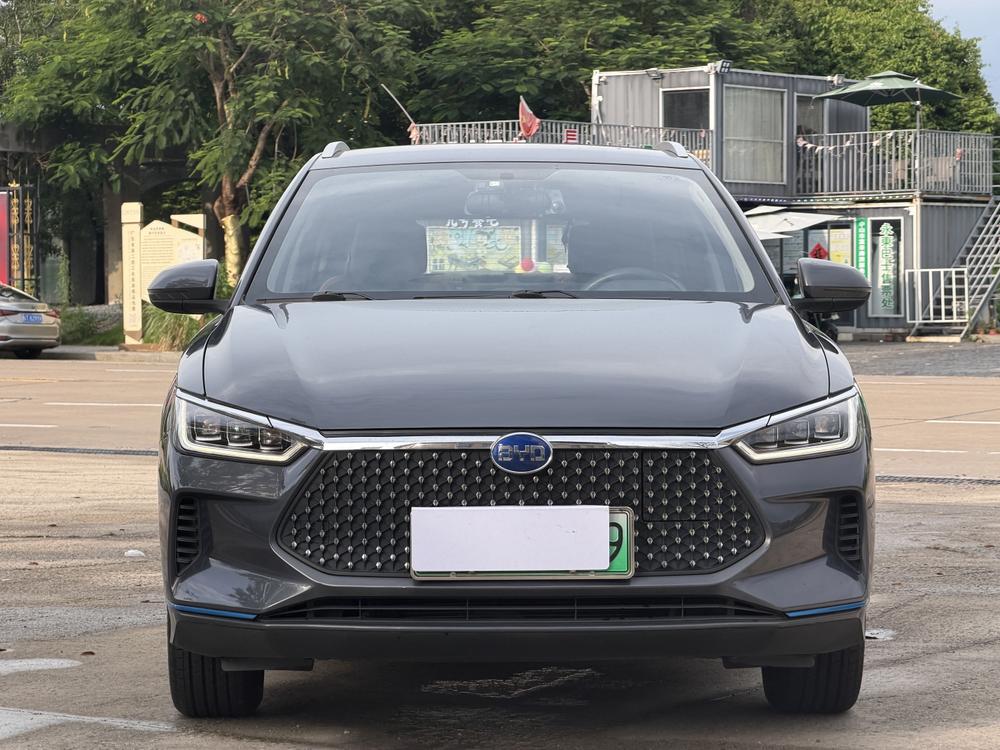 BYD BYD e2