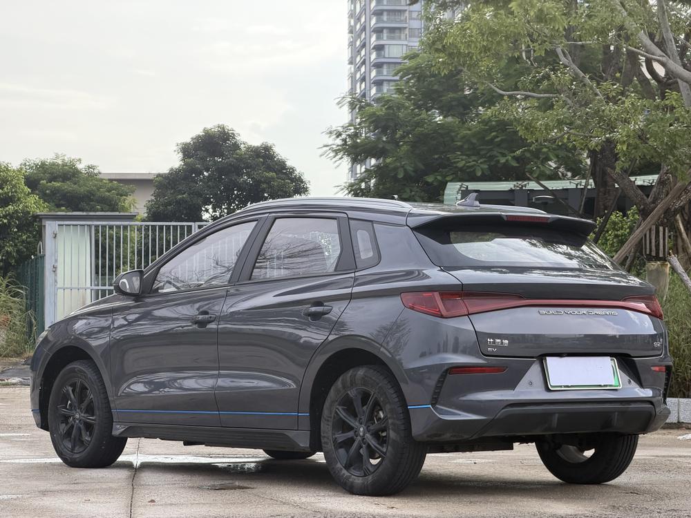 BYD BYD e2