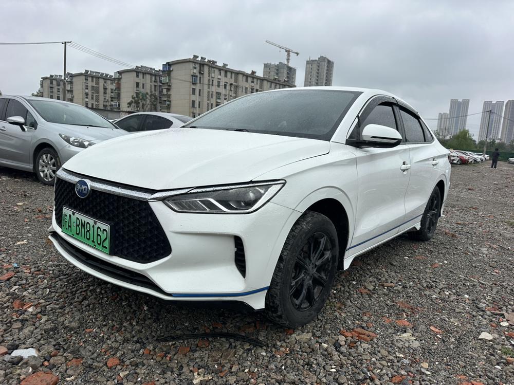 BYD BYD e3
