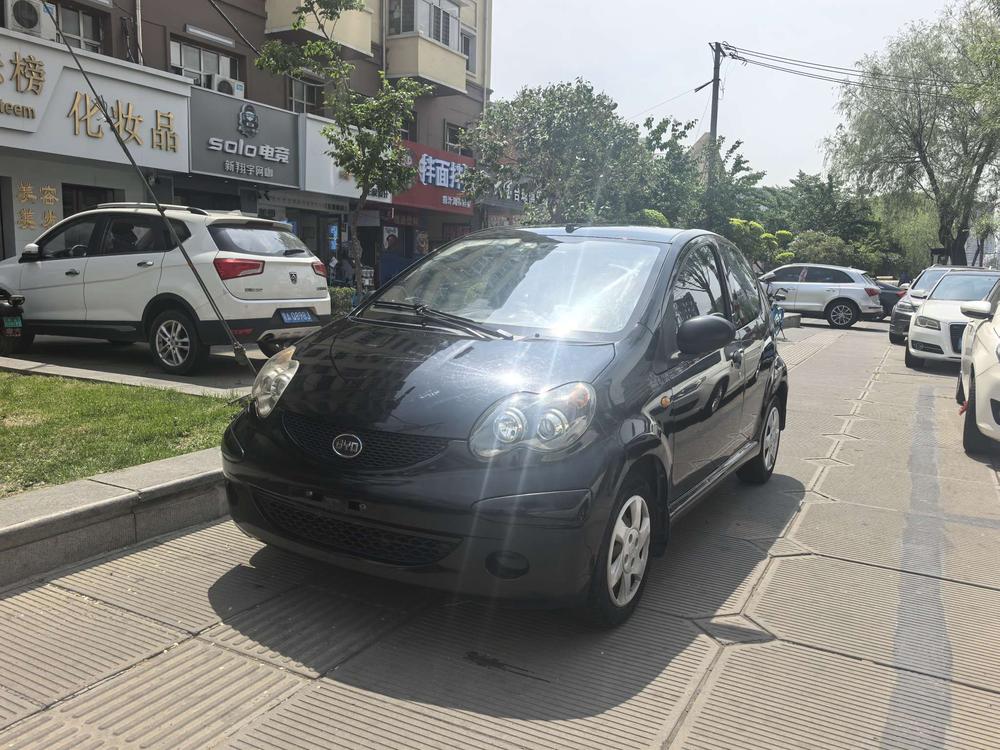 BYD BYD F0