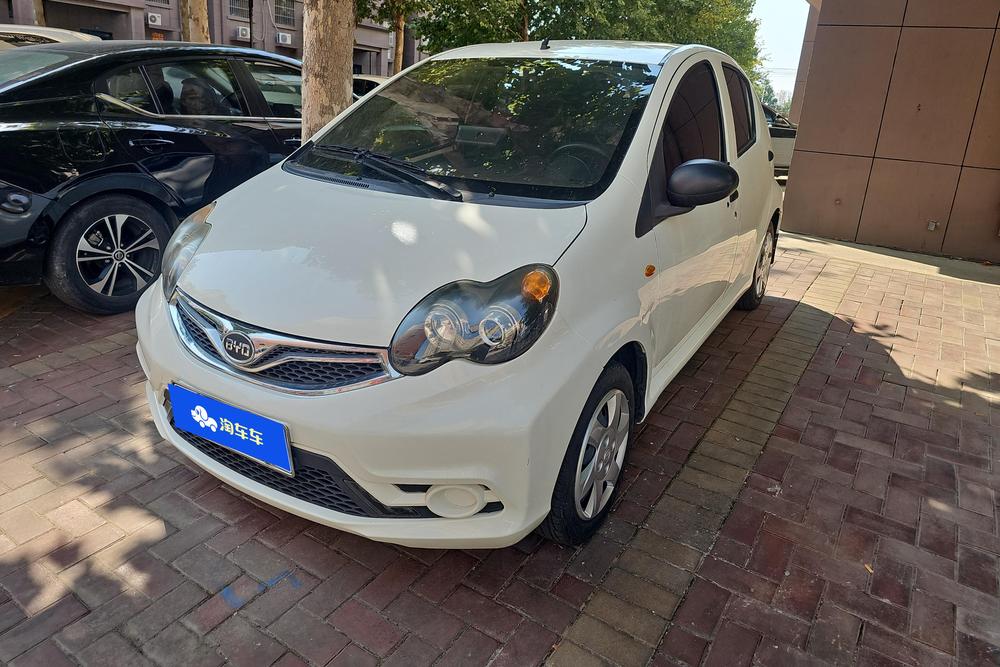 BYD BYD F0