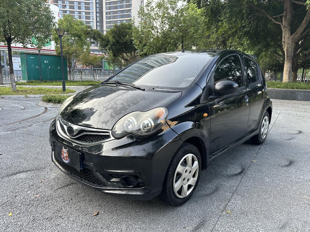 BYD BYD F0