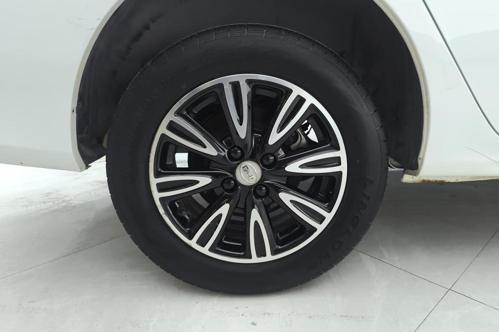 BYD BYD F3