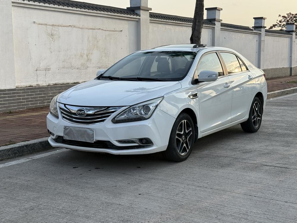 BYD BYD G5