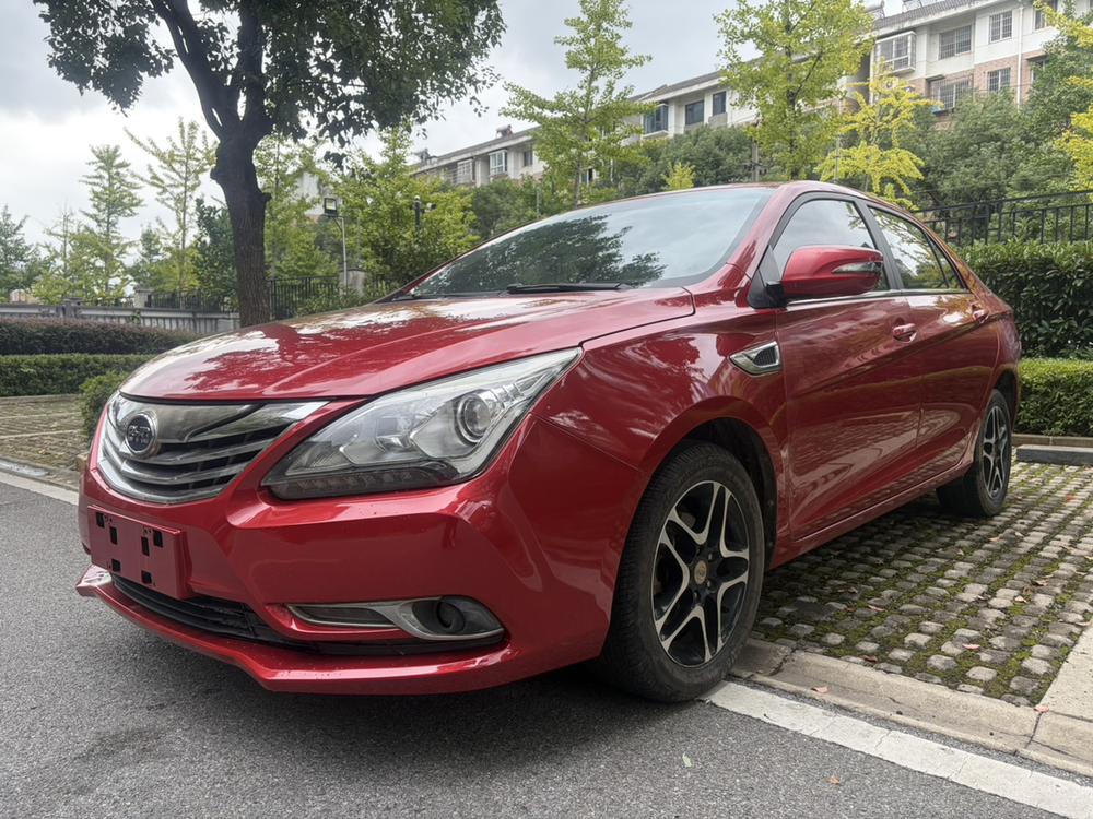 BYD BYD G5