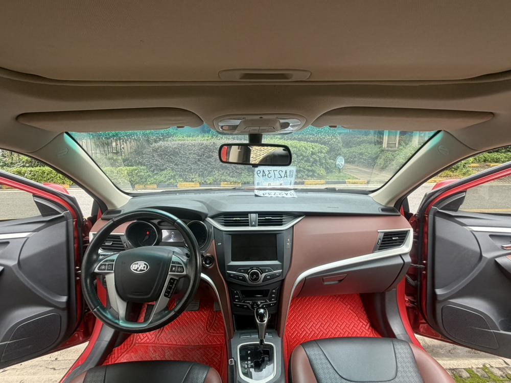 BYD BYD G5
