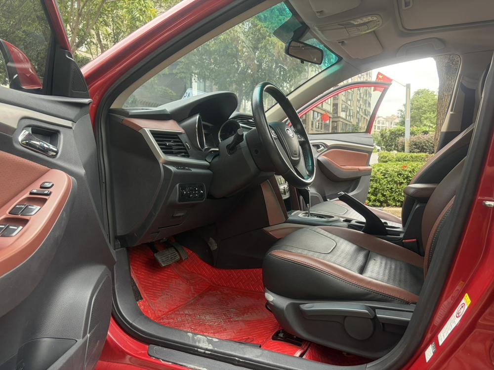 BYD BYD G5