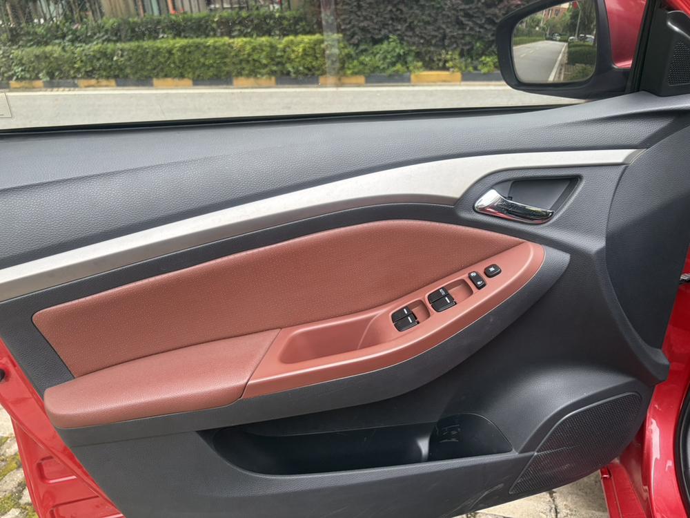 BYD BYD G5