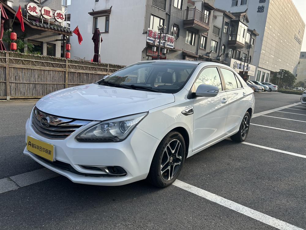 BYD BYD G5