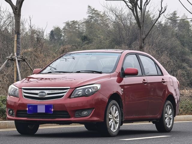 BYD BYD L3