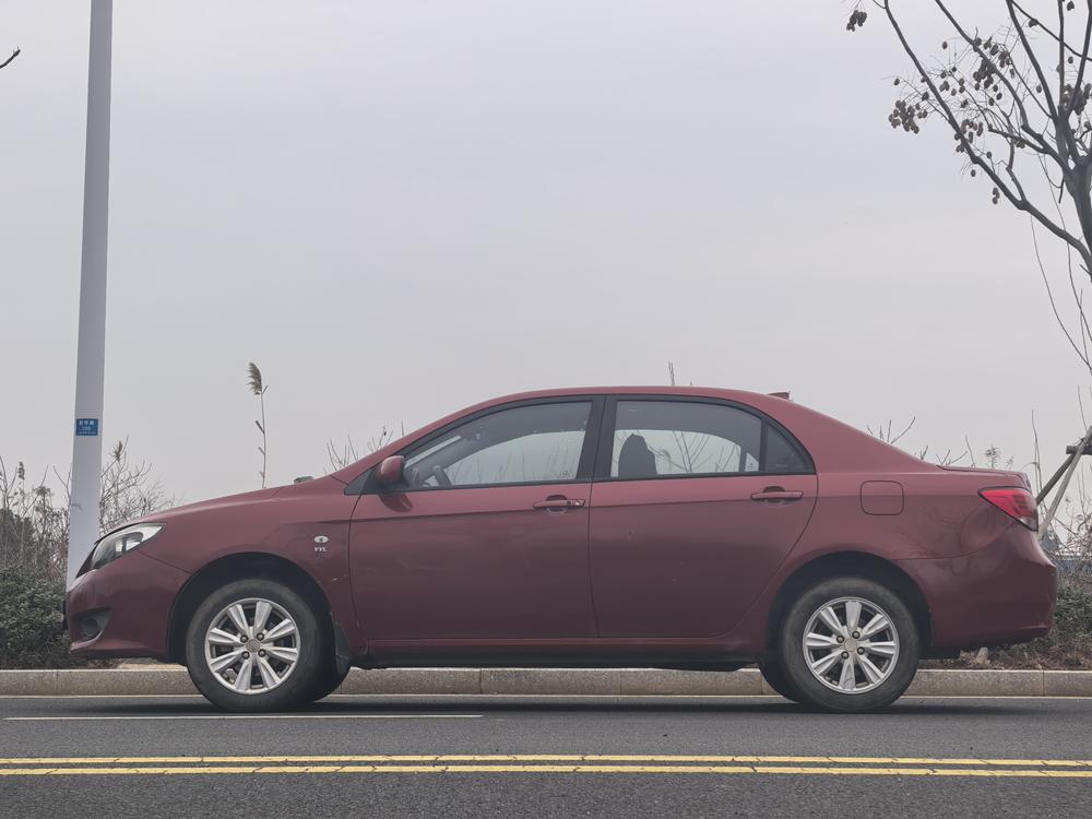 BYD BYD L3