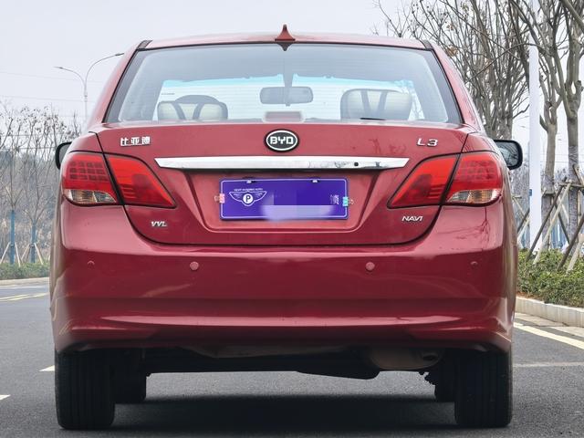 BYD BYD L3