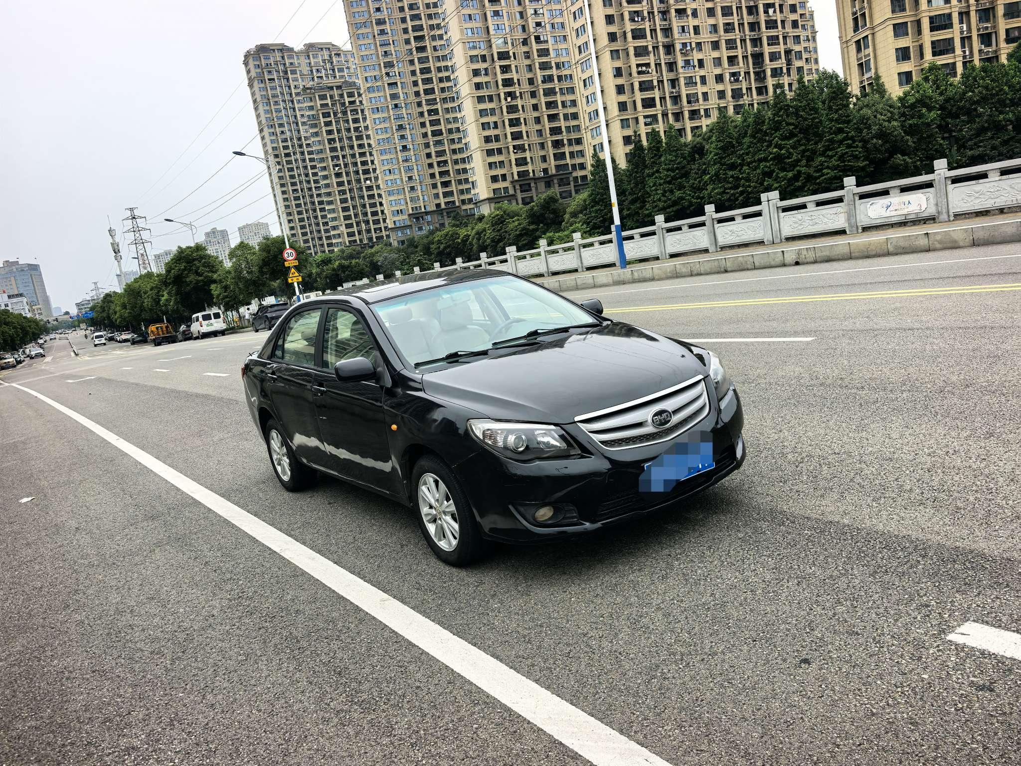 BYD BYD L3