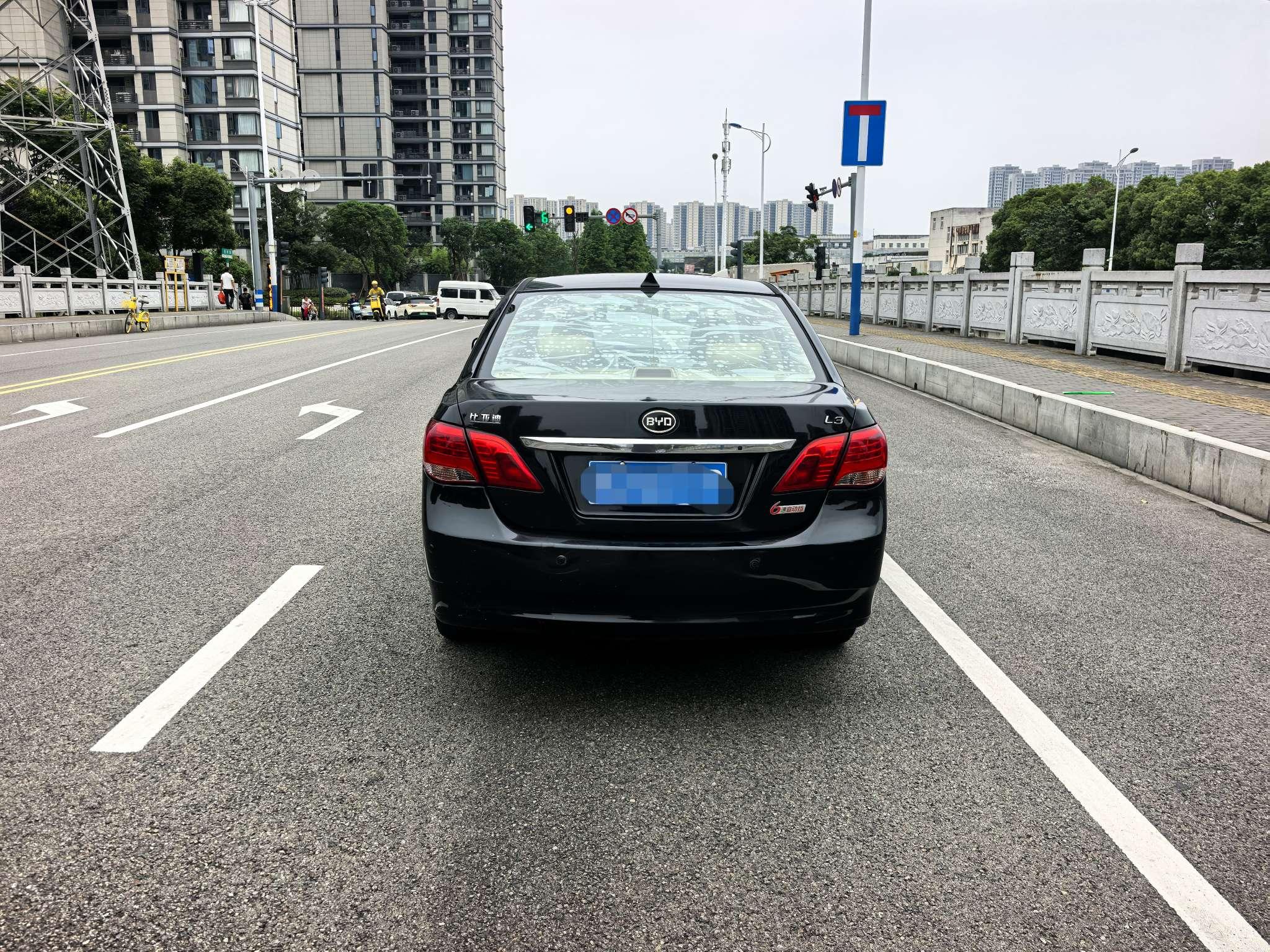 BYD BYD L3