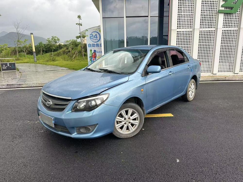 BYD BYD L3