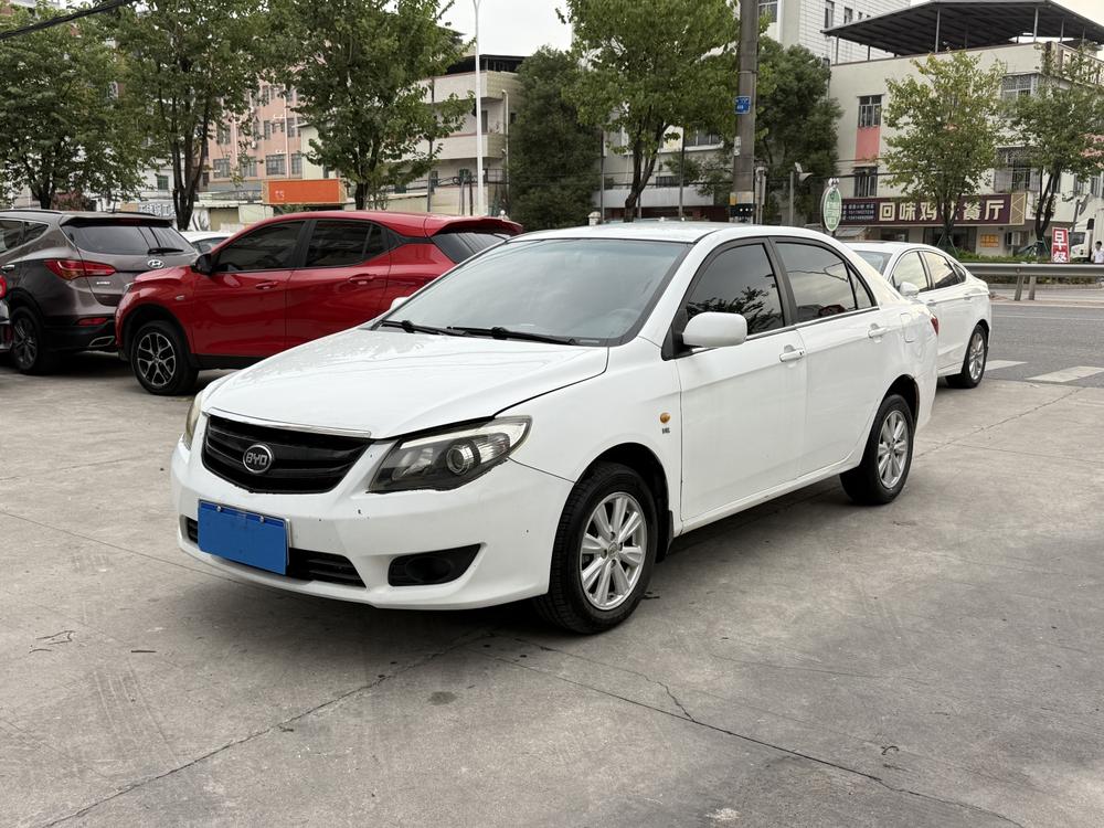 BYD BYD L3