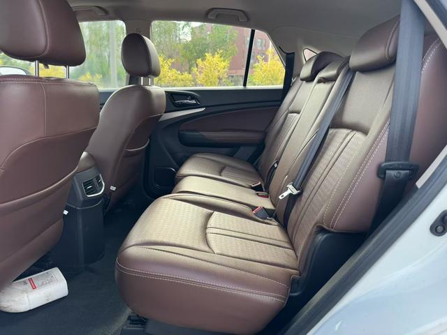 BYD BYD S7